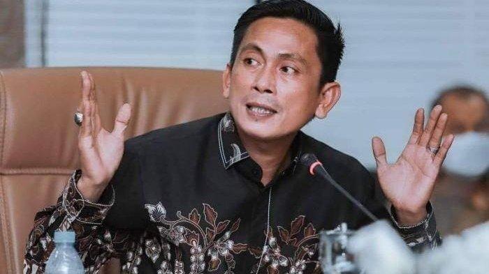 Anggota DPRD Bontang Bakhtiar Wakkang.