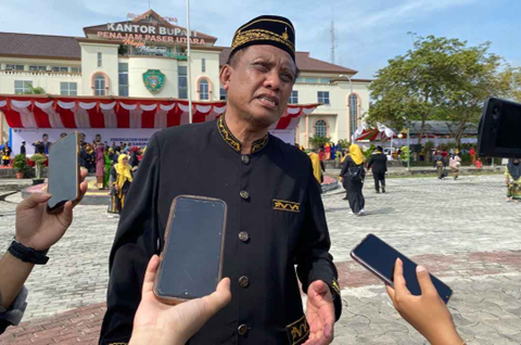 Kepala Disdikpora PPU, Andi Singkerru