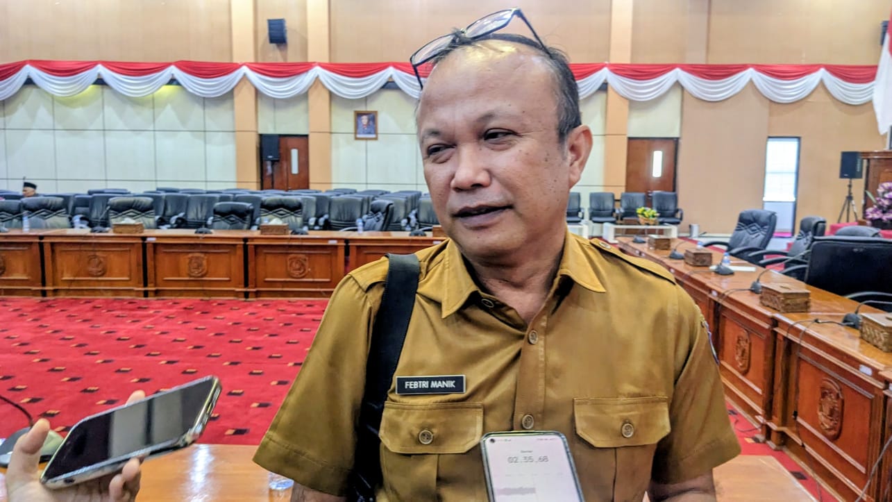Koordinator Perizinan Ahli Madya DPMPTSP, Febtri Manik