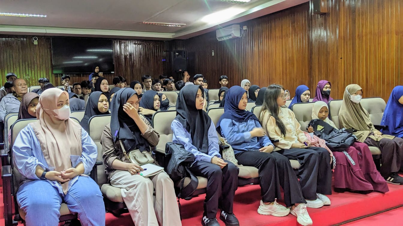 Judul : 250 Siswa Baru Resmi Bergabung, 56 Siswa Ikuti Pembukaan MPLS di SKB SPNF Bontang
